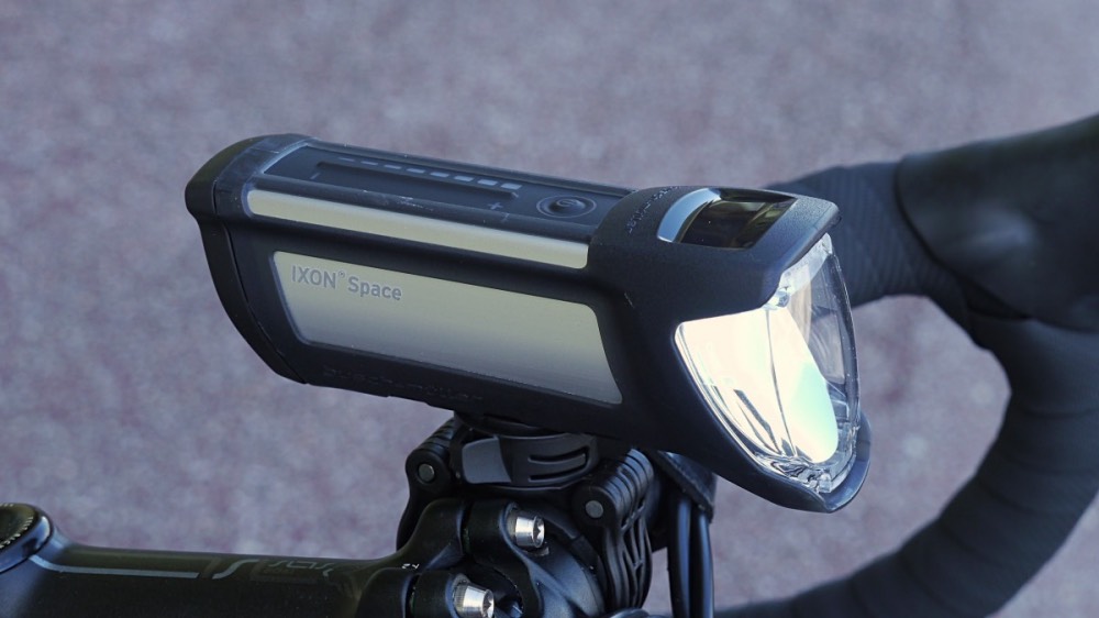 Busch+Muller IXONSPACE 自転車ライト画像